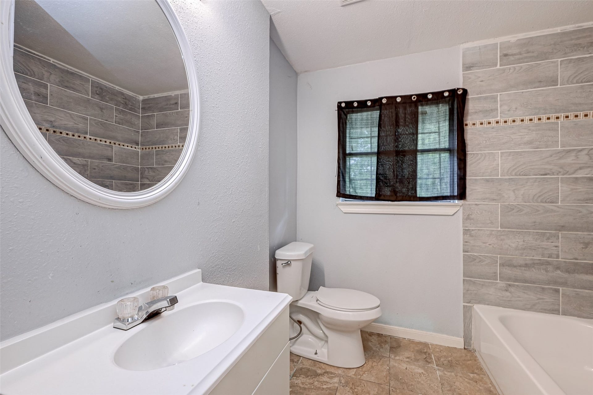 306 Hawthorne Street, #4, Houston, TX 77006 306 Hawthorne Street, #4, Houston, TX 77006