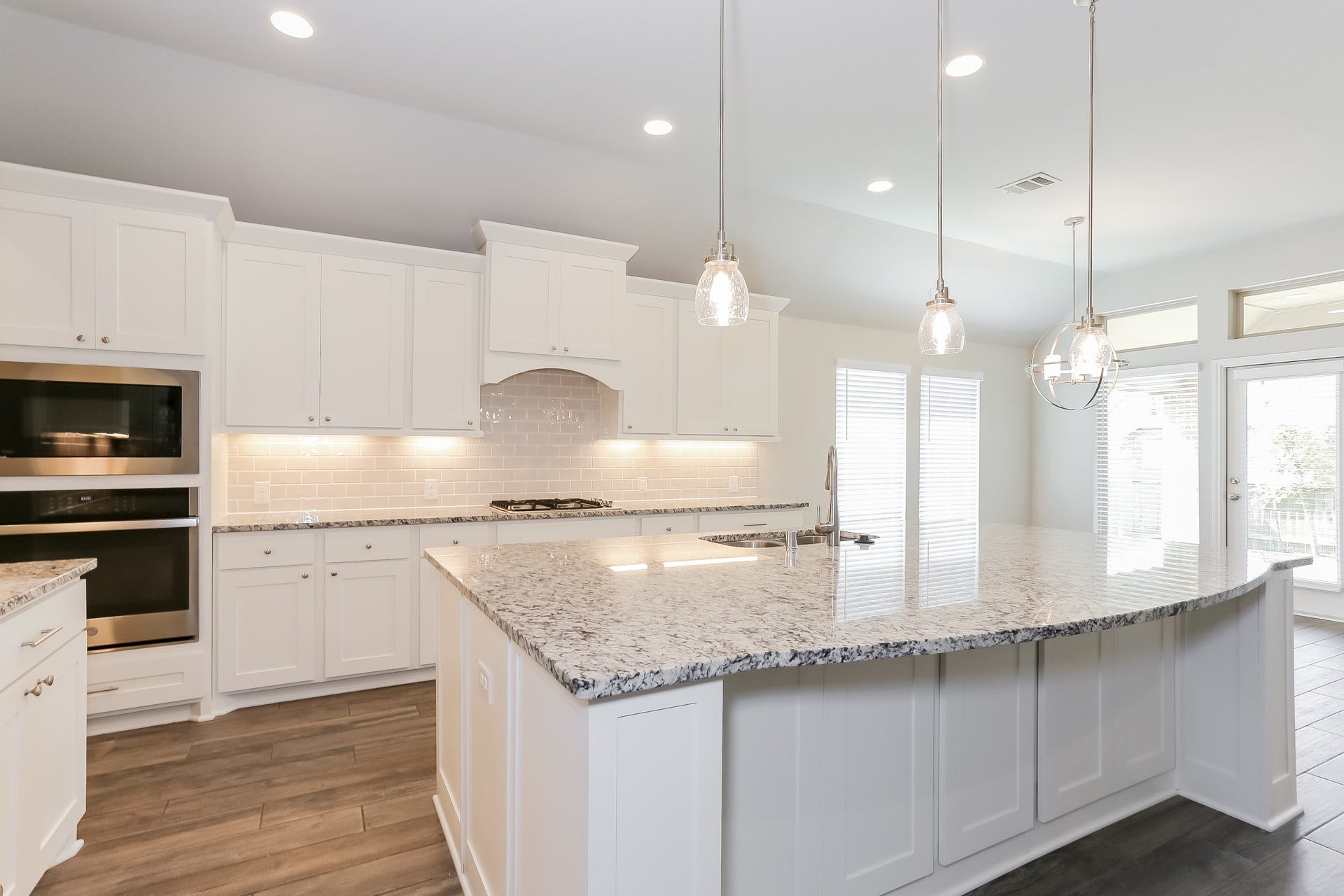 122 S Carson Cub Court, Montgomery, TX 77316 122 S Carson Cub Court, Montgomery, TX 77316