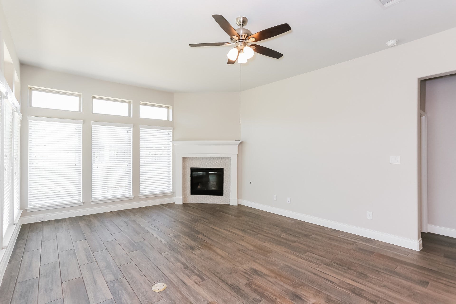 122 S Carson Cub Court, Montgomery, TX 77316 122 S Carson Cub Court, Montgomery, TX 77316