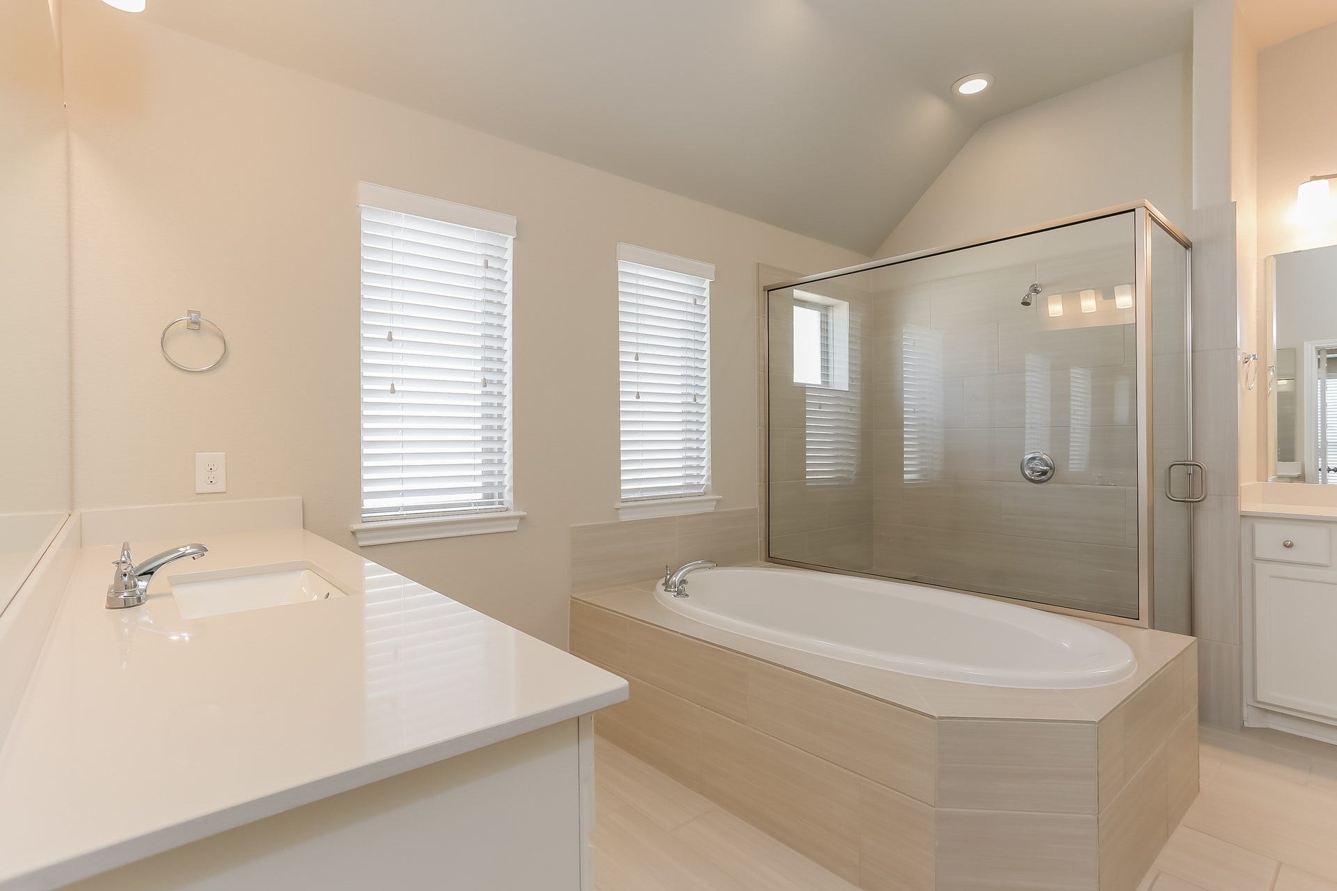 122 S Carson Cub Court, Montgomery, TX 77316 122 S Carson Cub Court, Montgomery, TX 77316