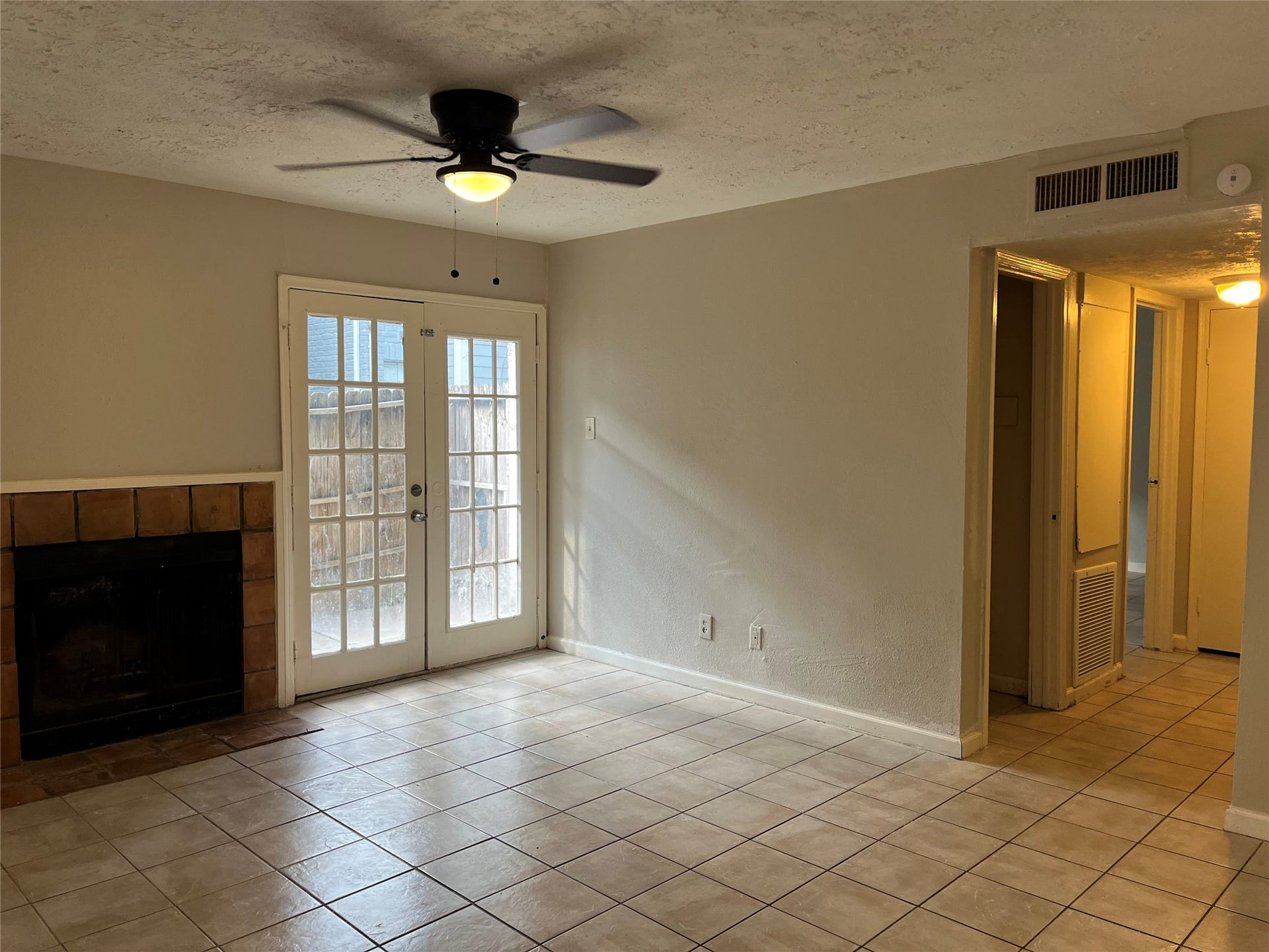 12500 Sandpiper Drive, #39, Houston, TX 77035 12500 Sandpiper Drive, #39, Houston, TX 77035