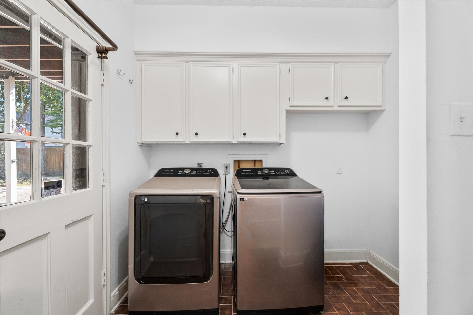 16023 Mickleham Drive, Spring, TX 77379 16023 Mickleham Drive, Spring, TX 77379