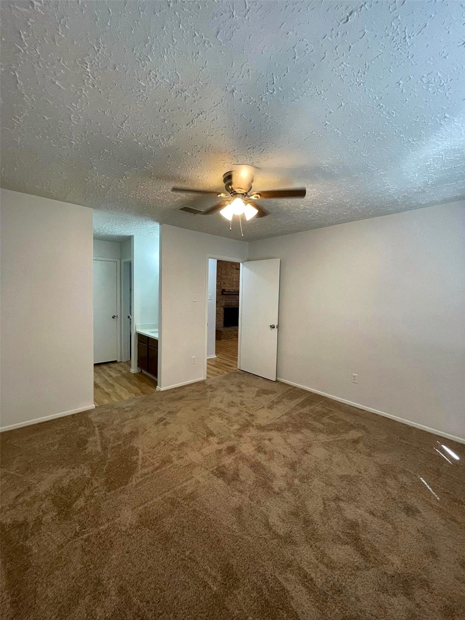 5409 Ridge Wind Ln, Houston, TX 77053 5409 Ridge Wind Ln, Houston, TX 77053