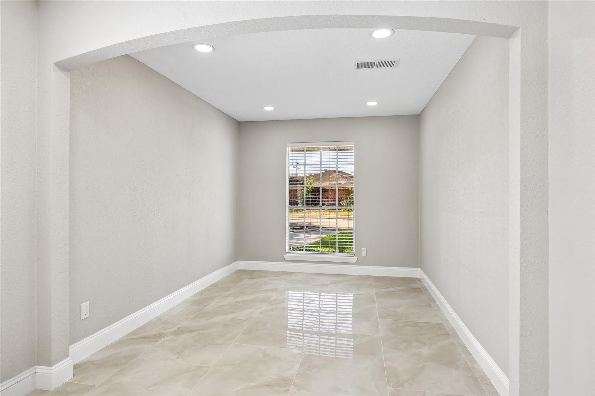 11027 Sagehill Drive, Houston, TX 77089 11027 Sagehill Drive, Houston, TX 77089