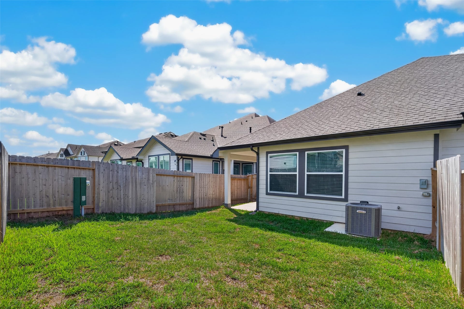 146 W Coralburst Loop, Montgomery, TX 77316 View of backyard