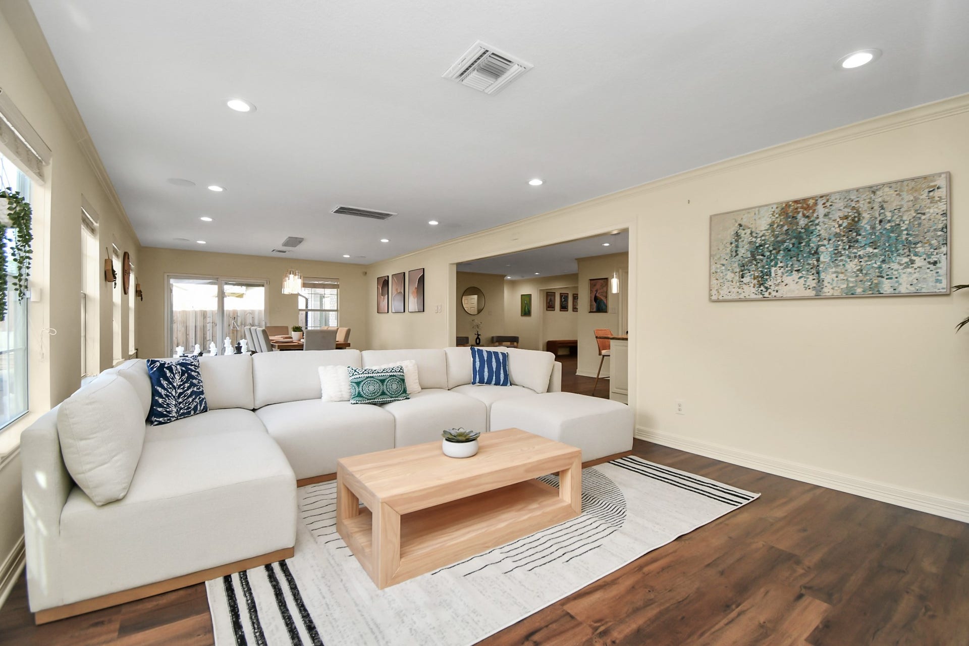 9606 Beverlyhill Street, Houston, TX 77063