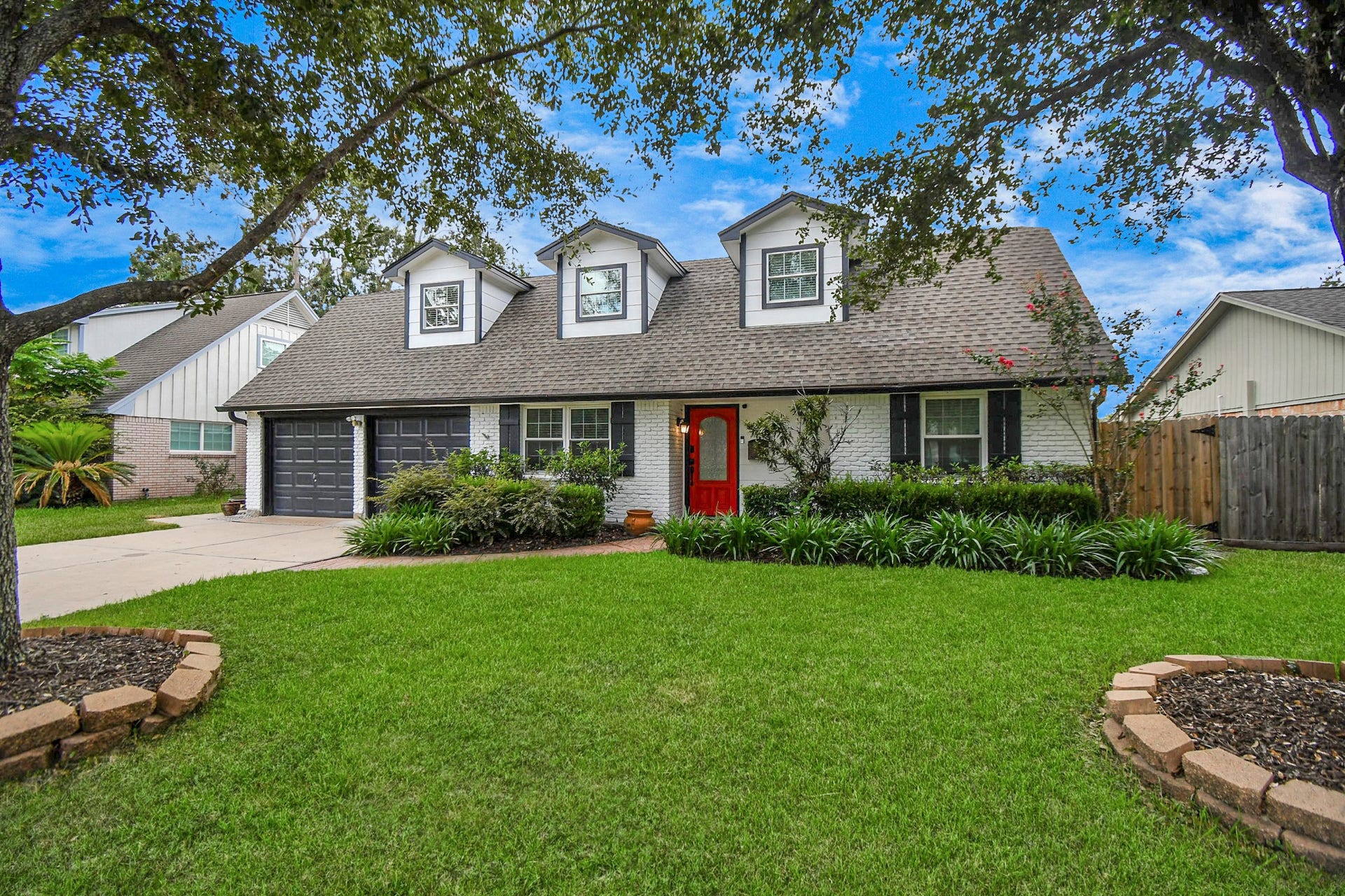 9606 Beverlyhill Street, Houston, TX 77063