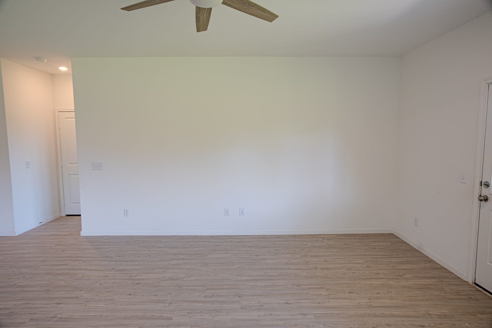 3111 Clydesdale Drive, Alvin, TX 77511 3111 Clydesdale Drive, Alvin, TX 77511