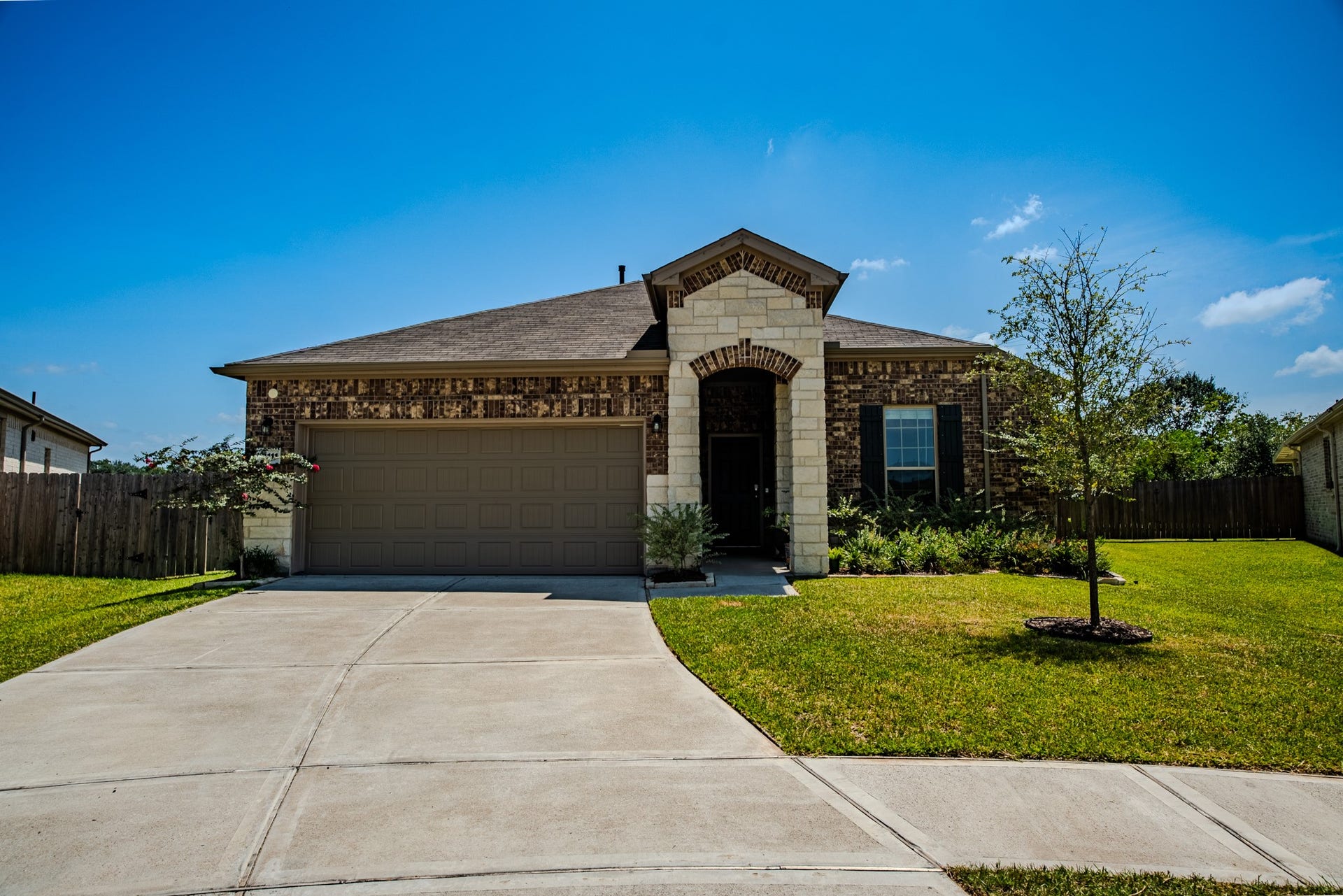 3111 Clydesdale Drive, Alvin, TX 77511 3111 Clydesdale Drive, Alvin, TX 77511