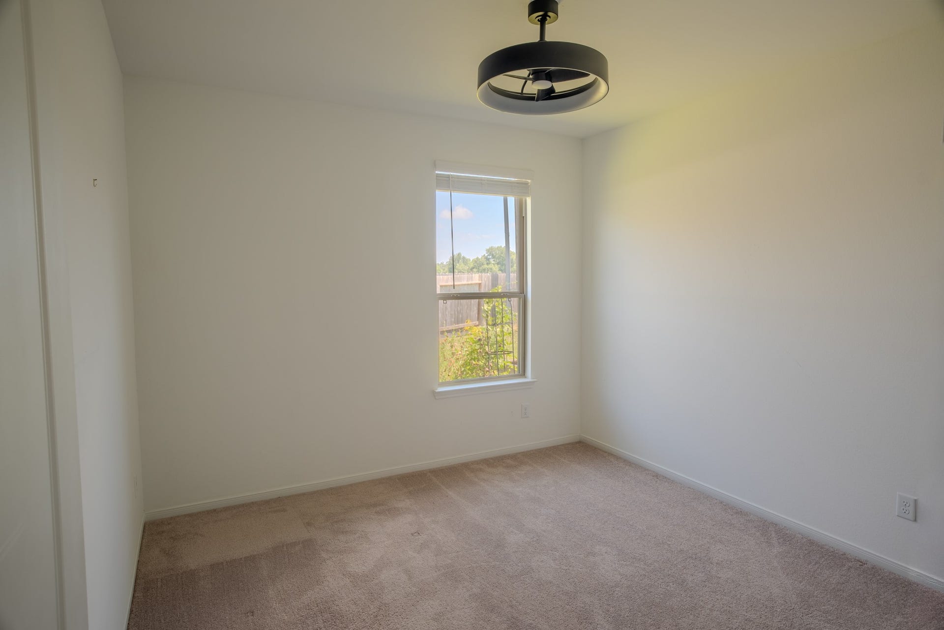 3111 Clydesdale Drive, Alvin, TX 77511 3111 Clydesdale Drive, Alvin, TX 77511