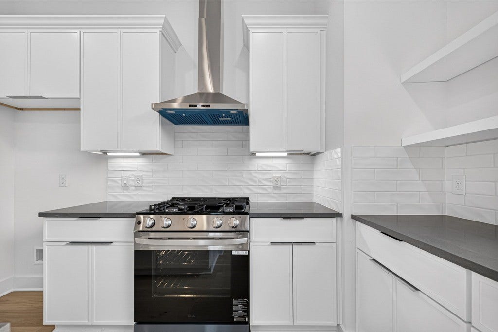 902 Kern St, #B, Houston, TX 77009