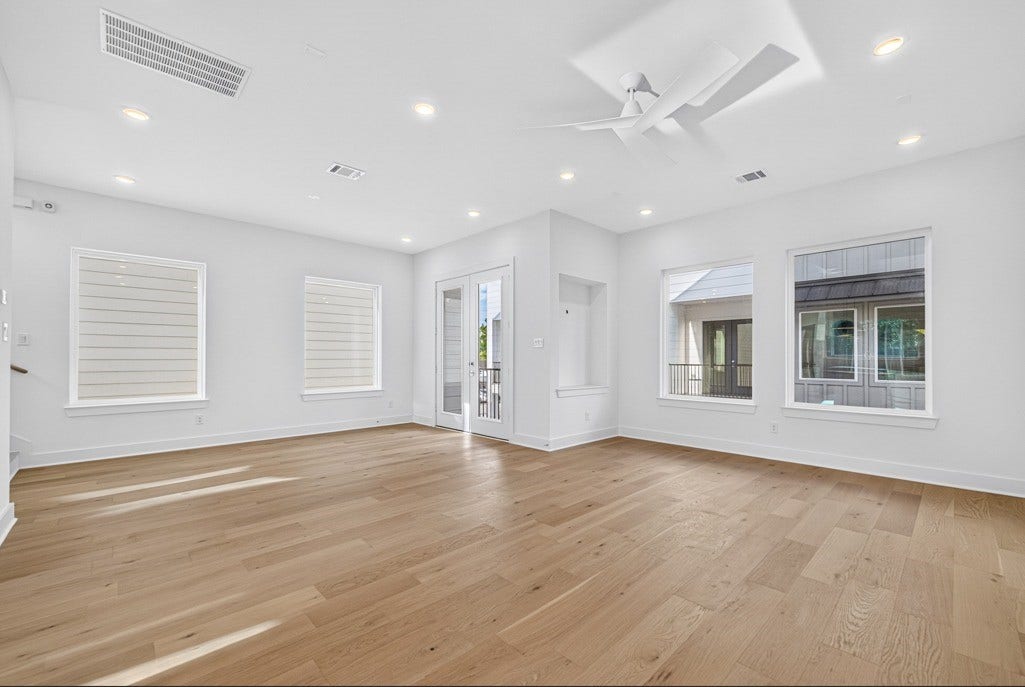 902 Kern St, #B, Houston, TX 77009