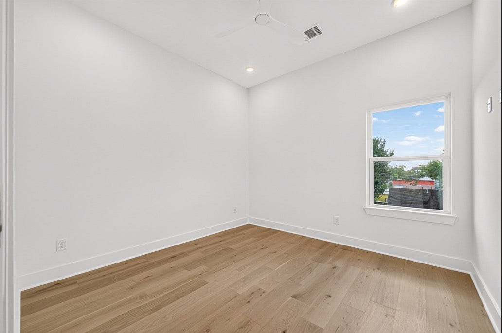 902 Kern St, #B, Houston, TX 77009