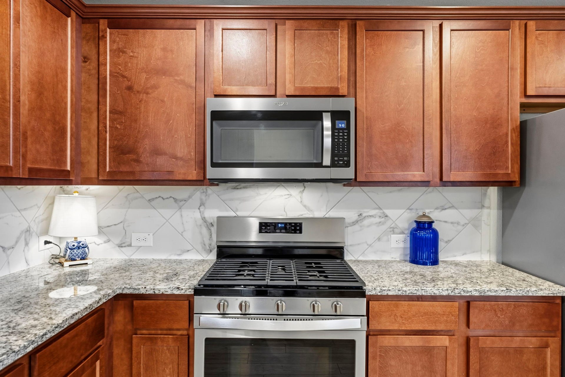 410 Thistle Thorn Drive, The Woodlands, TX 77382 410 Thistle Thorn Drive, The Woodlands, TX 77382