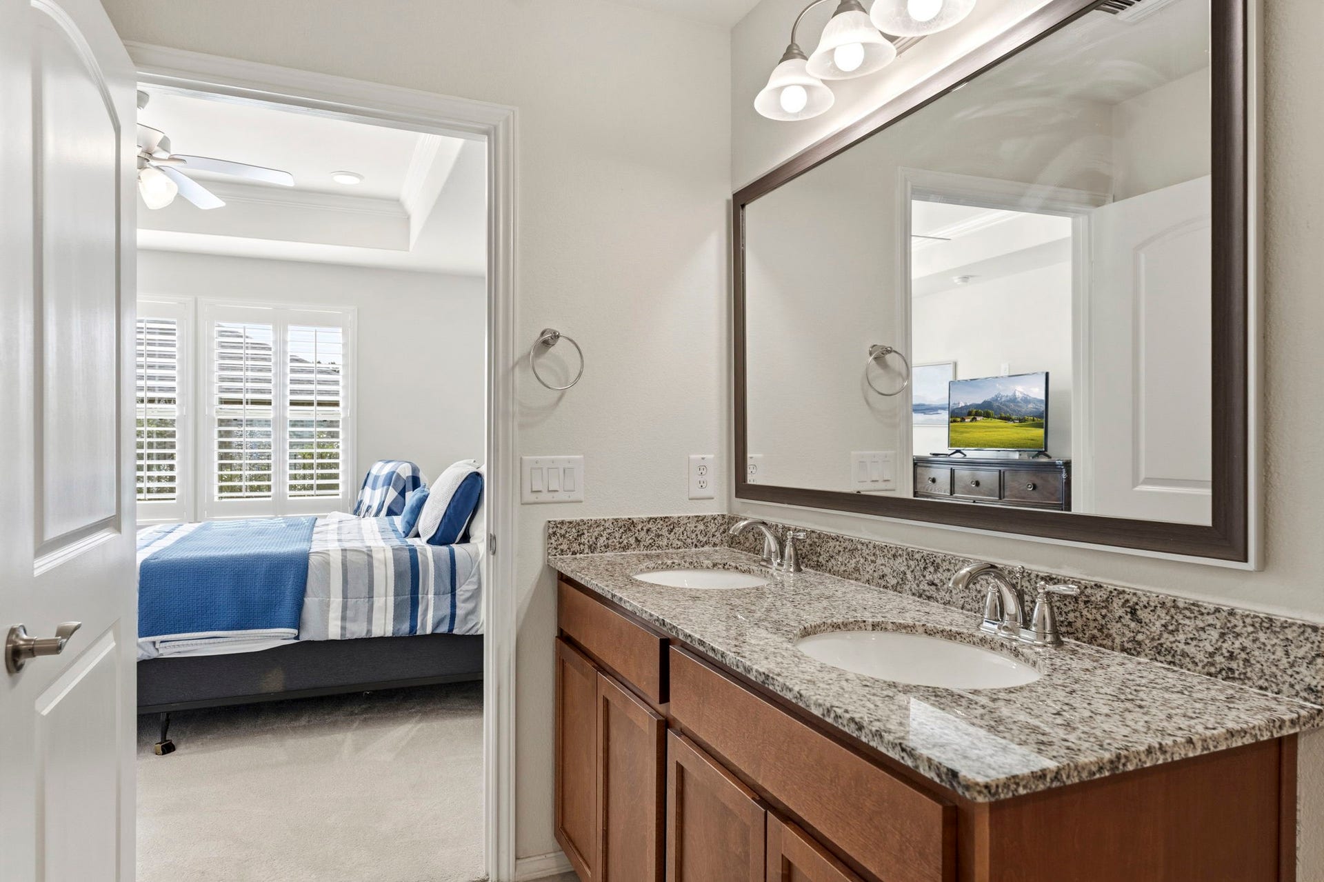 410 Thistle Thorn Drive, The Woodlands, TX 77382 410 Thistle Thorn Drive, The Woodlands, TX 77382