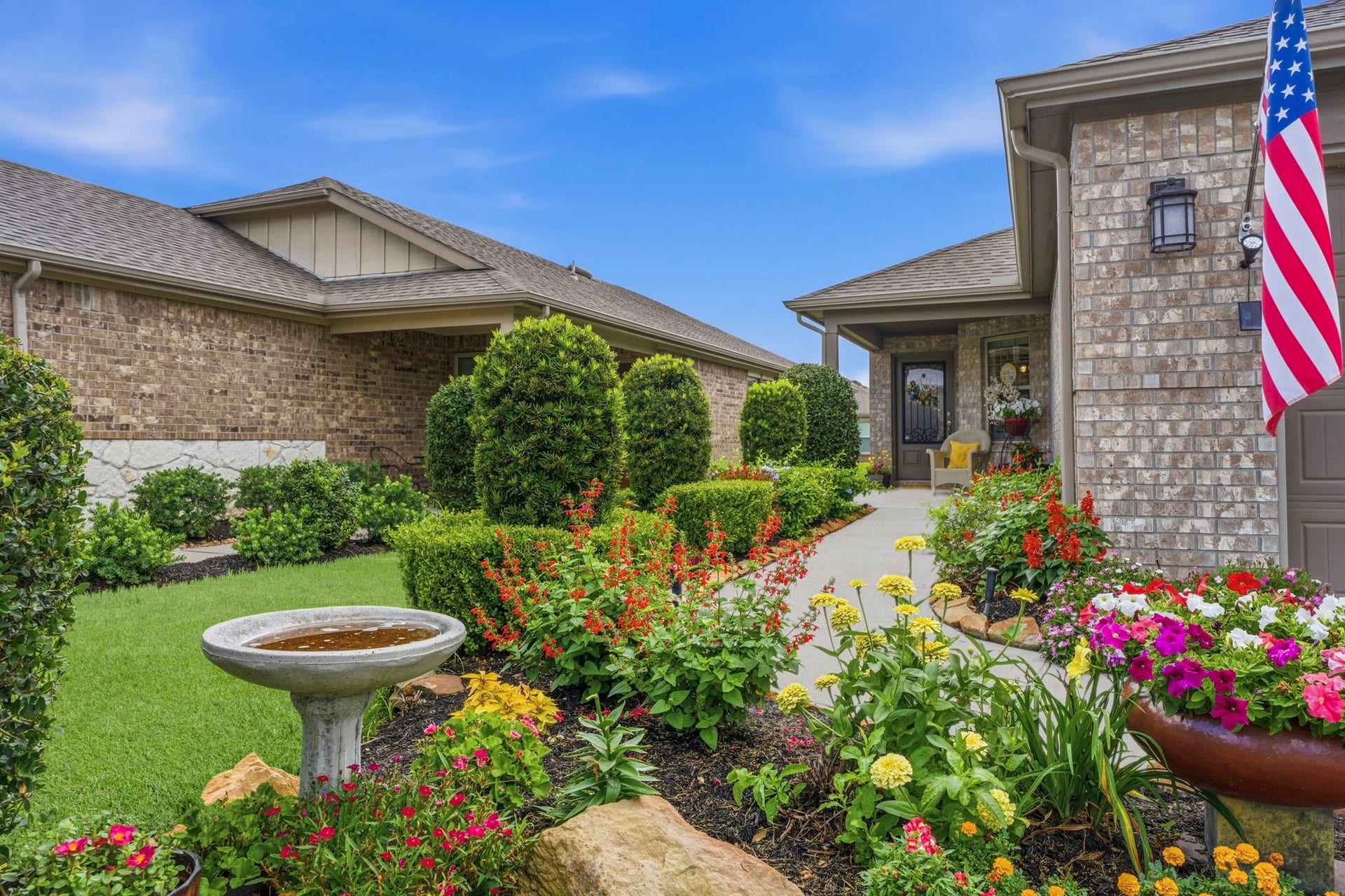 410 Thistle Thorn Drive, The Woodlands, TX 77382 410 Thistle Thorn Drive, The Woodlands, TX 77382