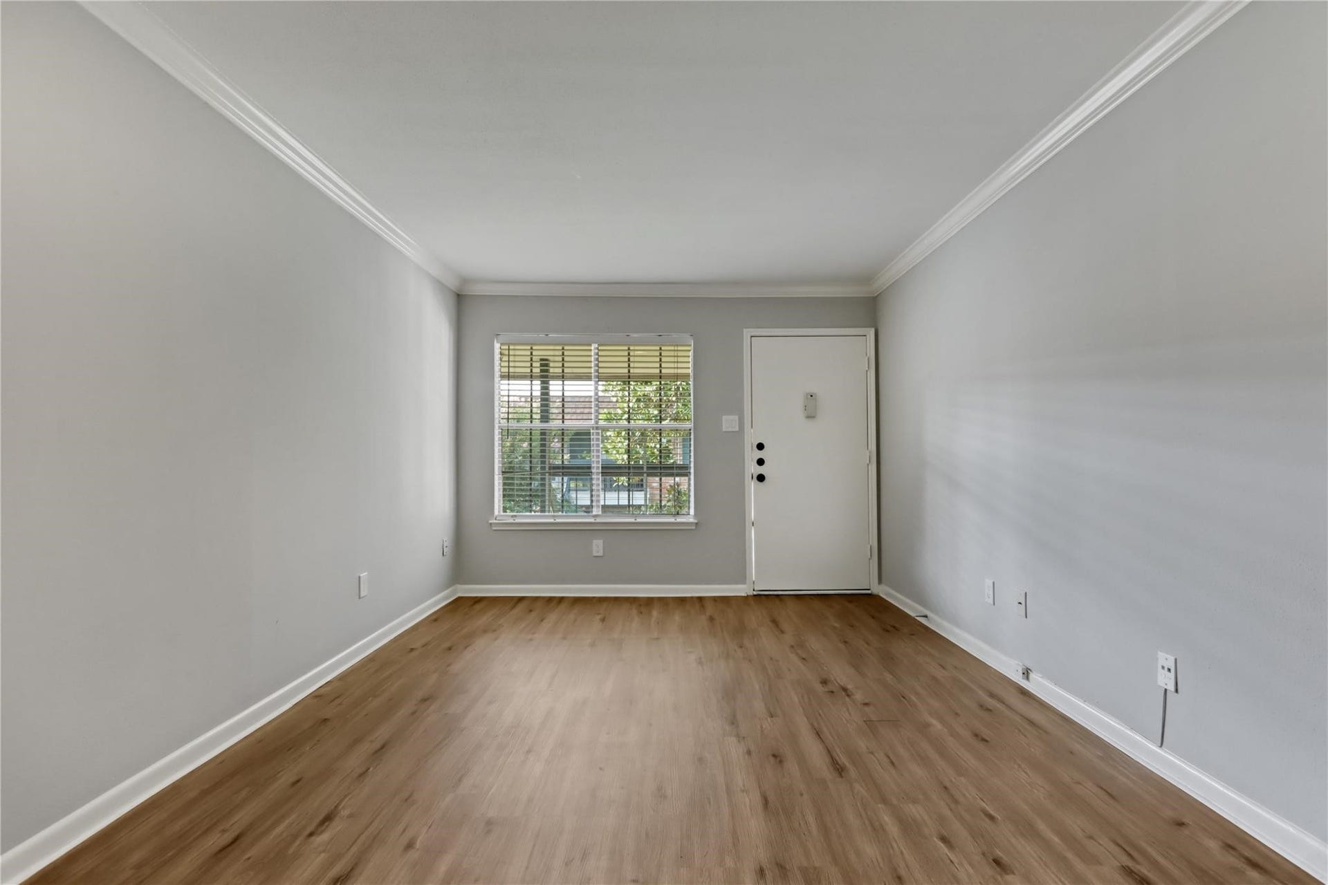 845 Augusta Drive, #42, Houston, TX 77057