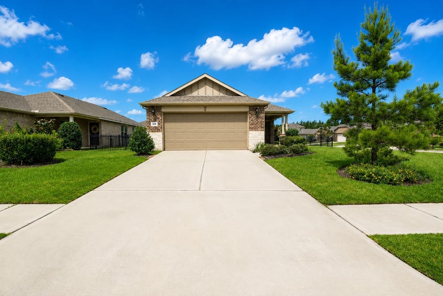 Property photo for 226 Flaxen Chestnut, Spring, TX