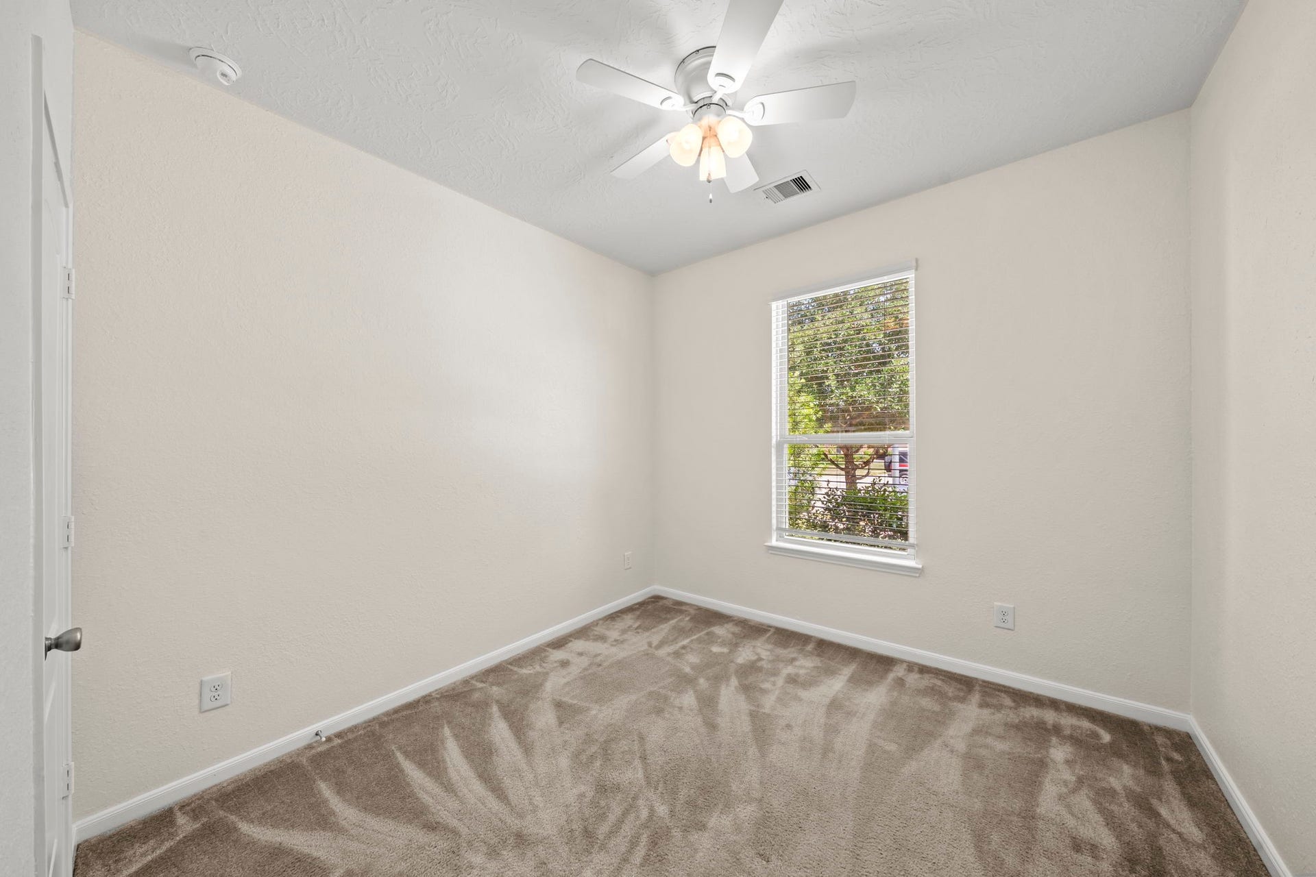 8908 Bear Mountain Court, Magnolia, TX 77354 8908 Bear Mountain Court, Magnolia, TX 77354