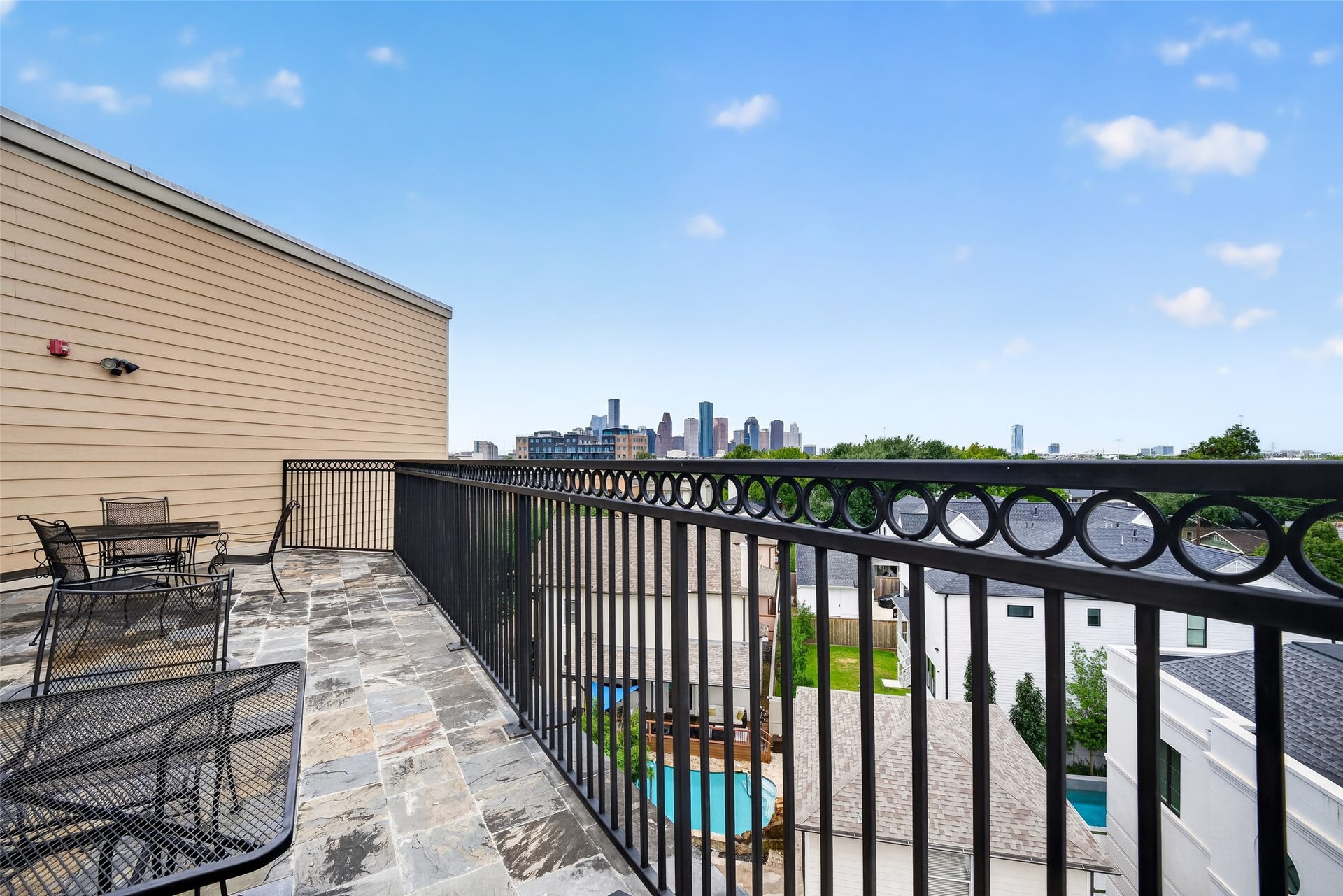2802 Morrison Street, #210, Houston, TX 77009 2802 Morrison Street, #210, Houston, TX 77009