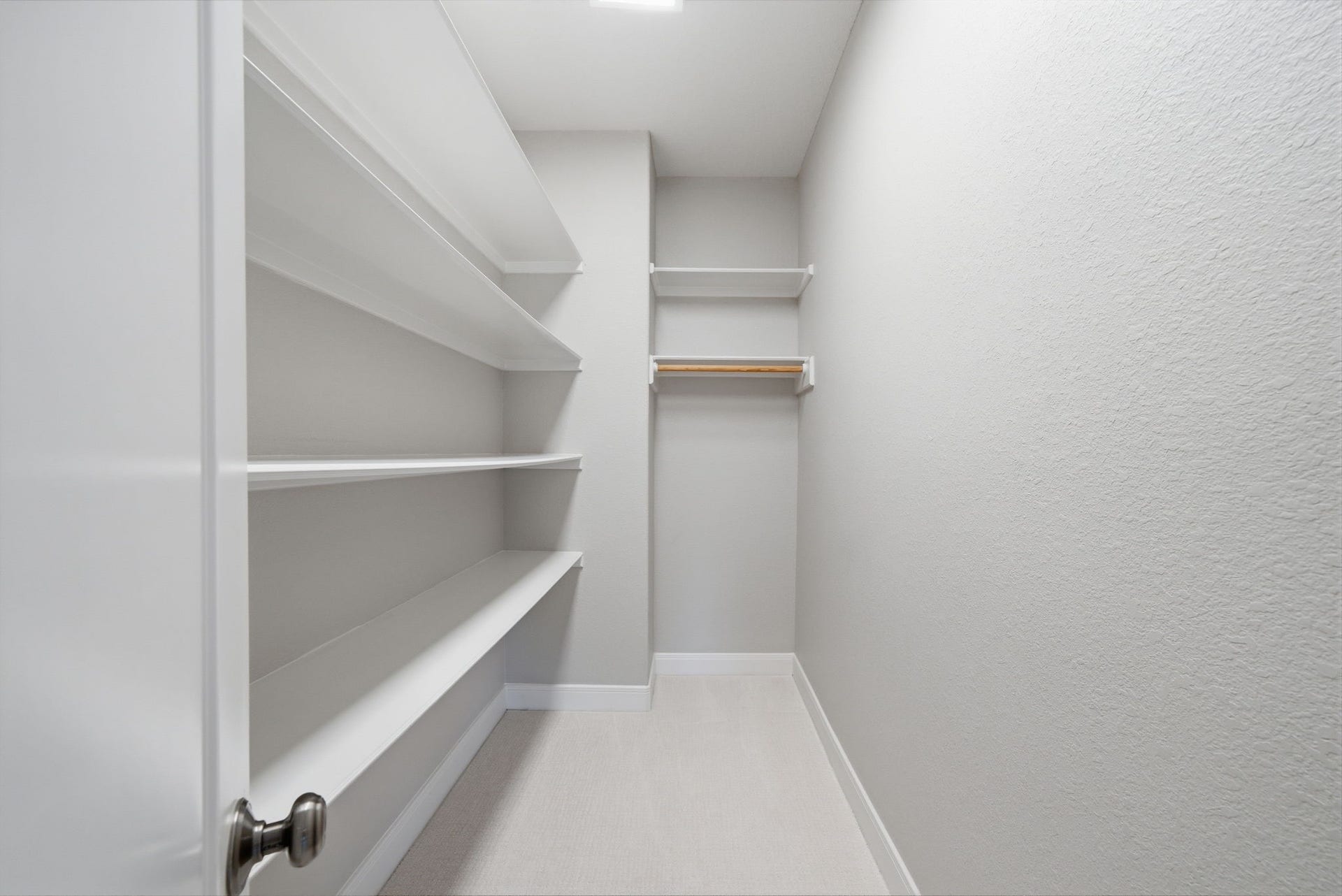 412 Live Oak Lane, Friendswood, TX 77546 4th bedroom closet: Complete with an enormous walk-in closet, this giant space can easily serve as a media room play area or a grand private suite for guest.