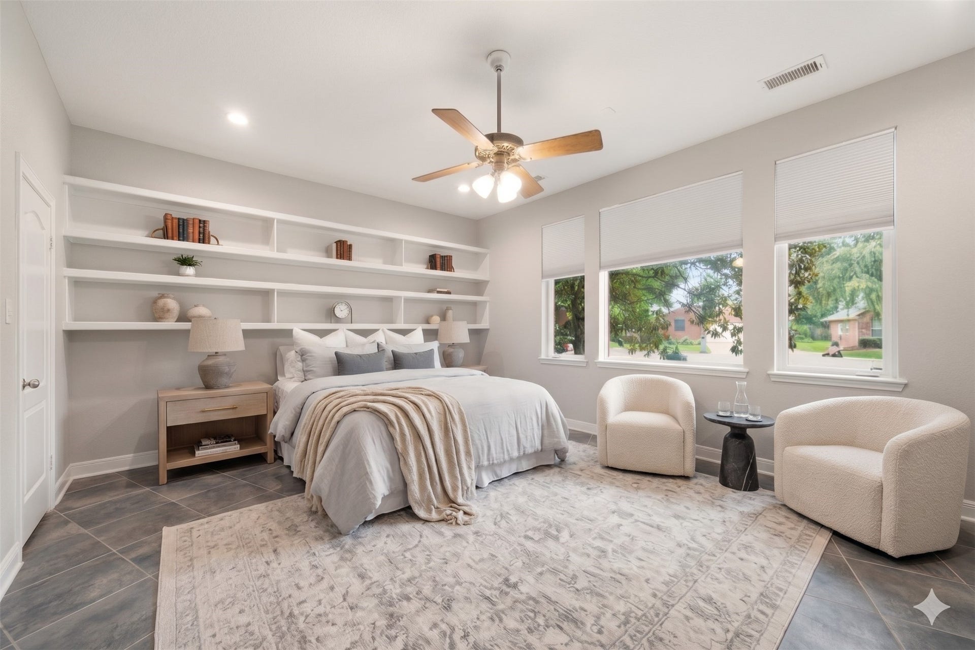 412 Live Oak Lane, Friendswood, TX 77546 Second primary: Located downstairs, fully accessible and tucked away, this versatile retreat offer comfort and flexible living options for guests or multi-generational households. *virtually staged