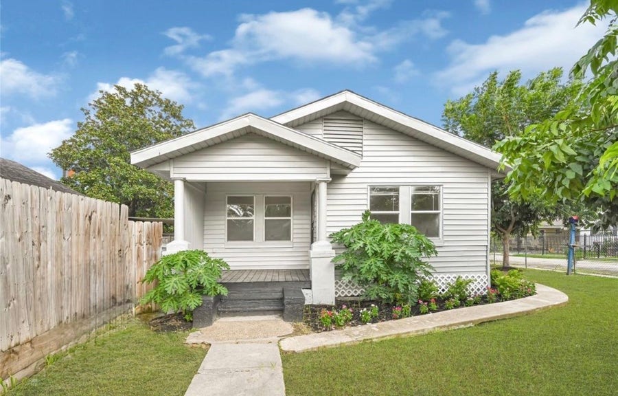 Property photo for 302 S 72nd Street, Houston, TX