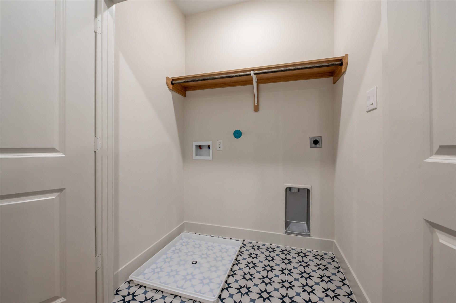 7930 Corinth Street, #B, Houston, TX 77051