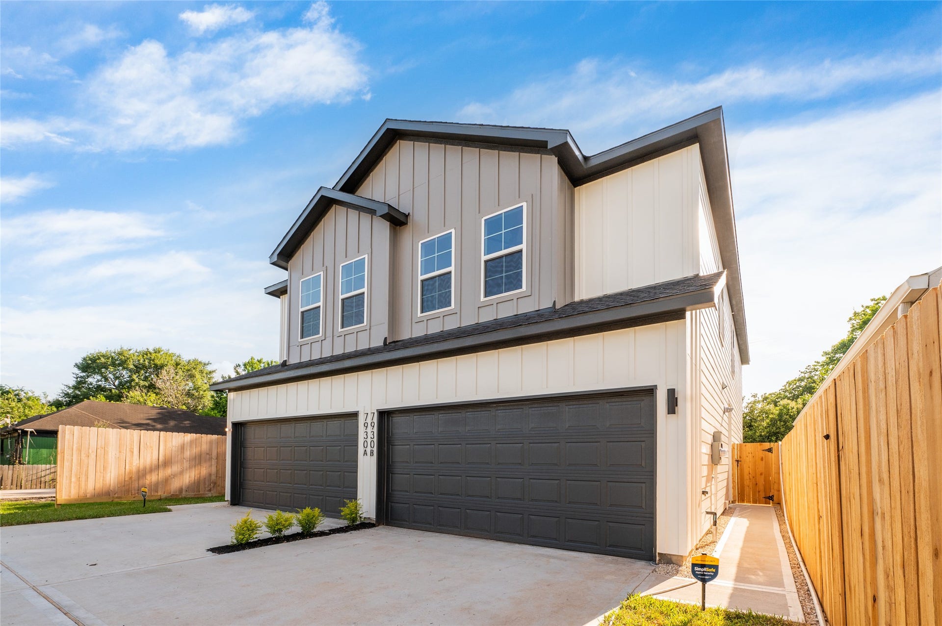 7930 Corinth Street, #B, Houston, TX 77051