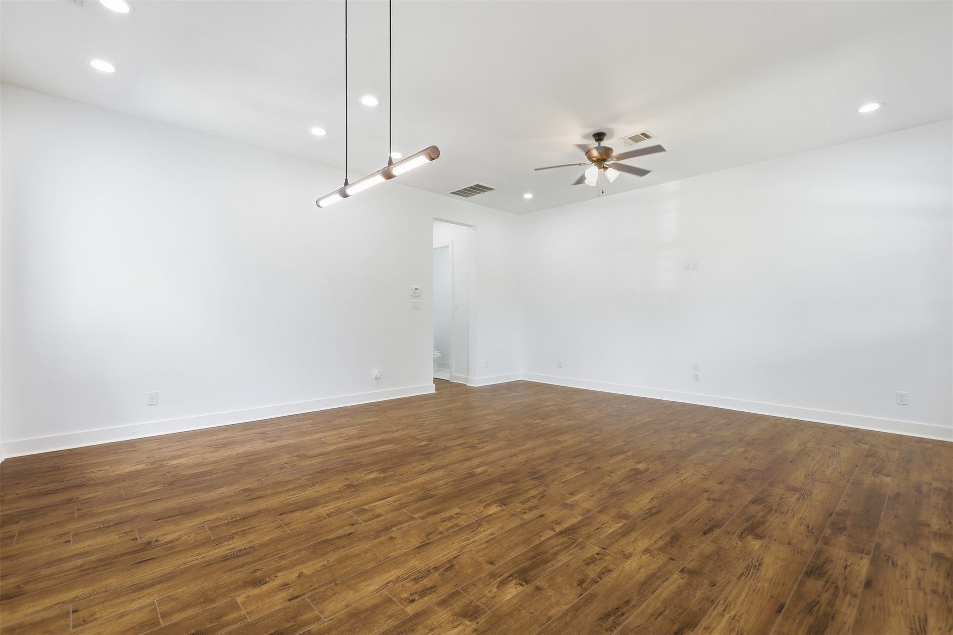 3034 Wayne Street, #A-B, Houston, TX 77026 3034 Wayne Street, #A-B, Houston, TX 77026