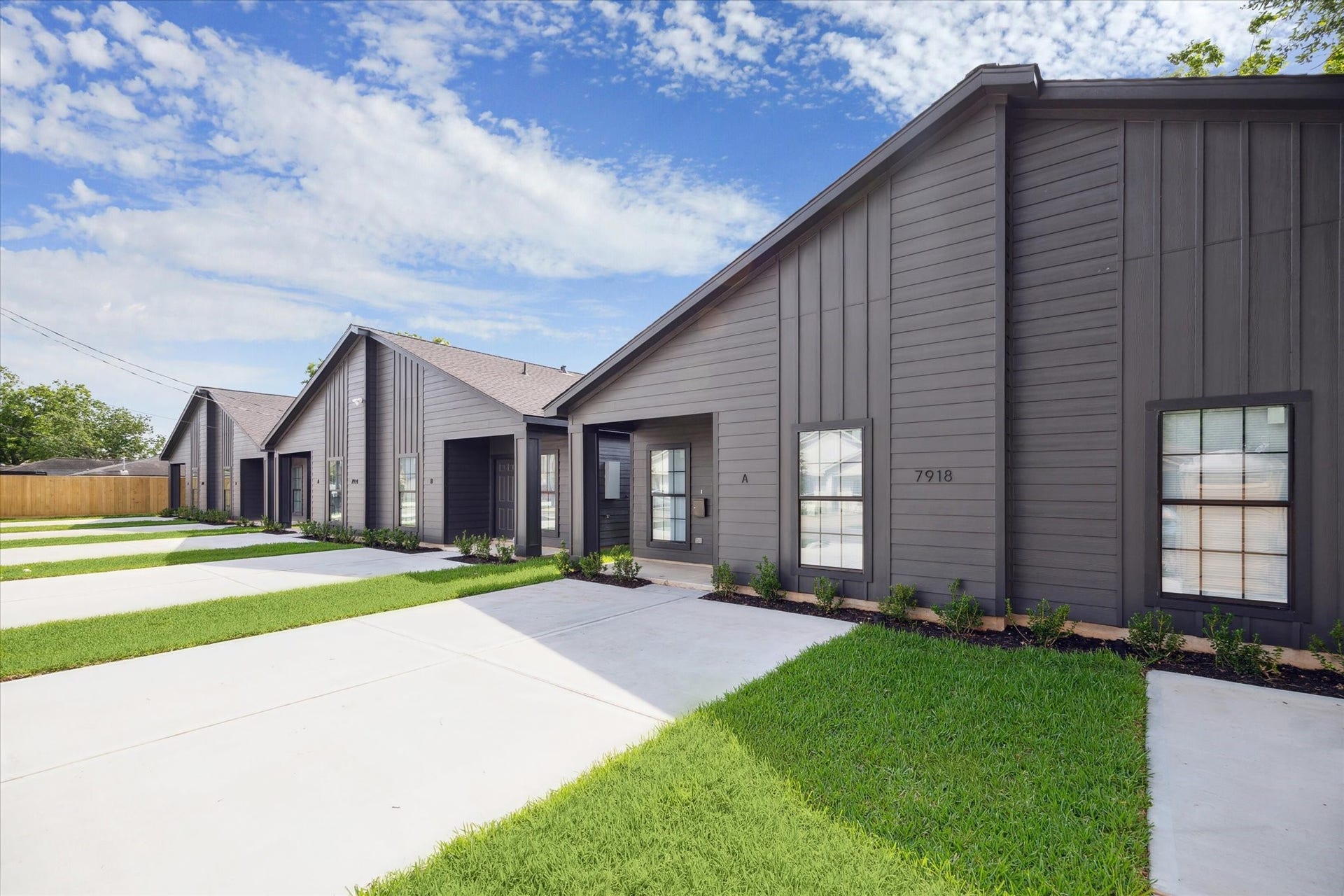 7912 Bowen Street, #B, Houston, TX 77051 7912 Bowen Street, #B, Houston, TX 77051