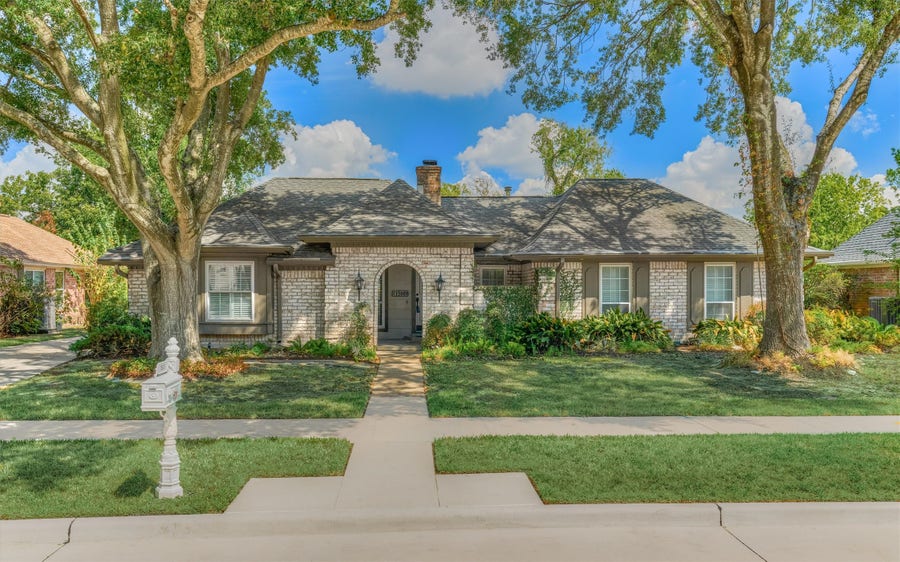 Property photo for 15606 Australia Street, Jersey Village, TX