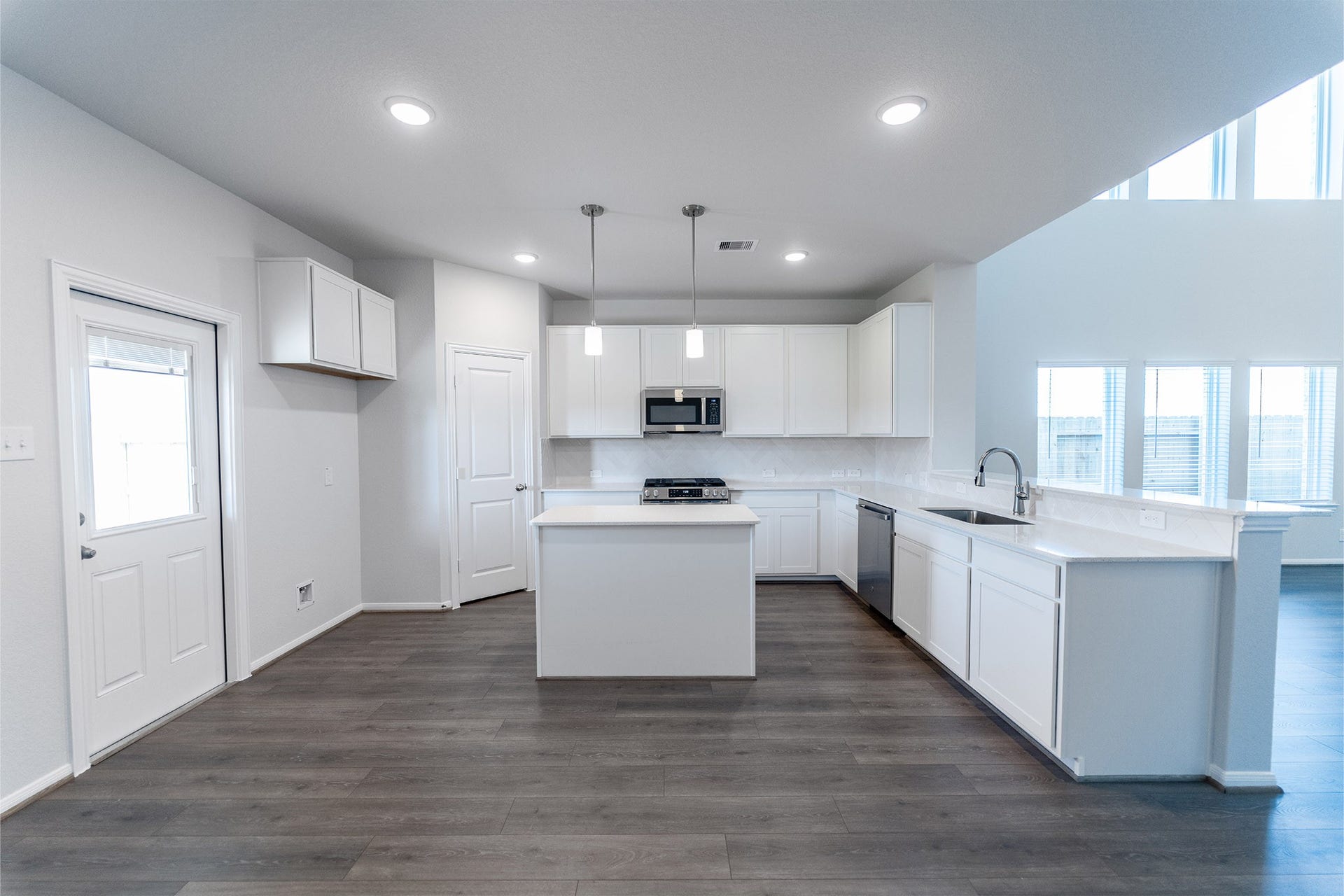 414 Hazy Meadows Drive, Beasley, TX 77417