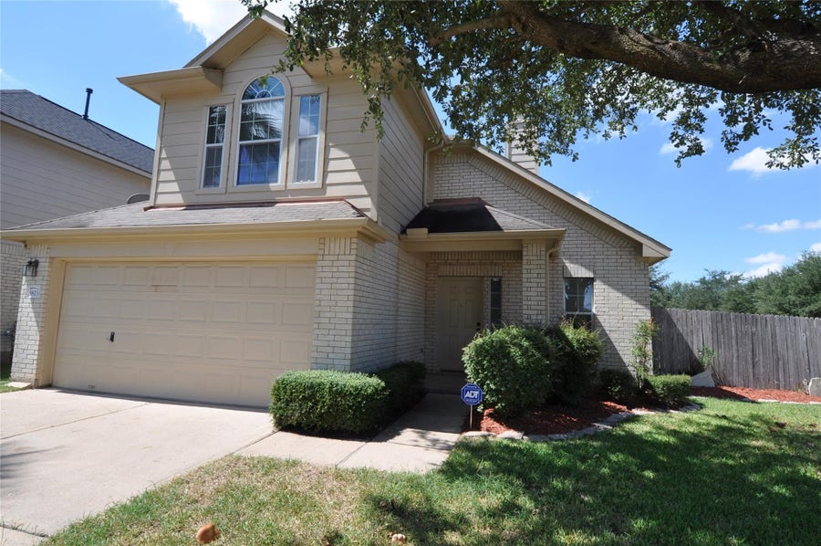 Property photo for 5823 Ridgebluff Lane, Katy, TX