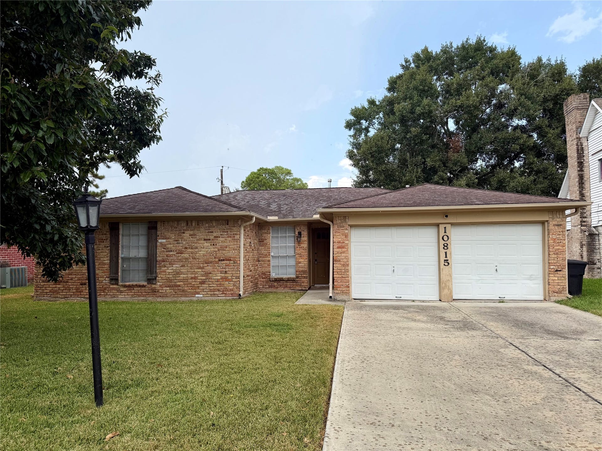 10815 Sagecrest Lane, Houston, TX 77089