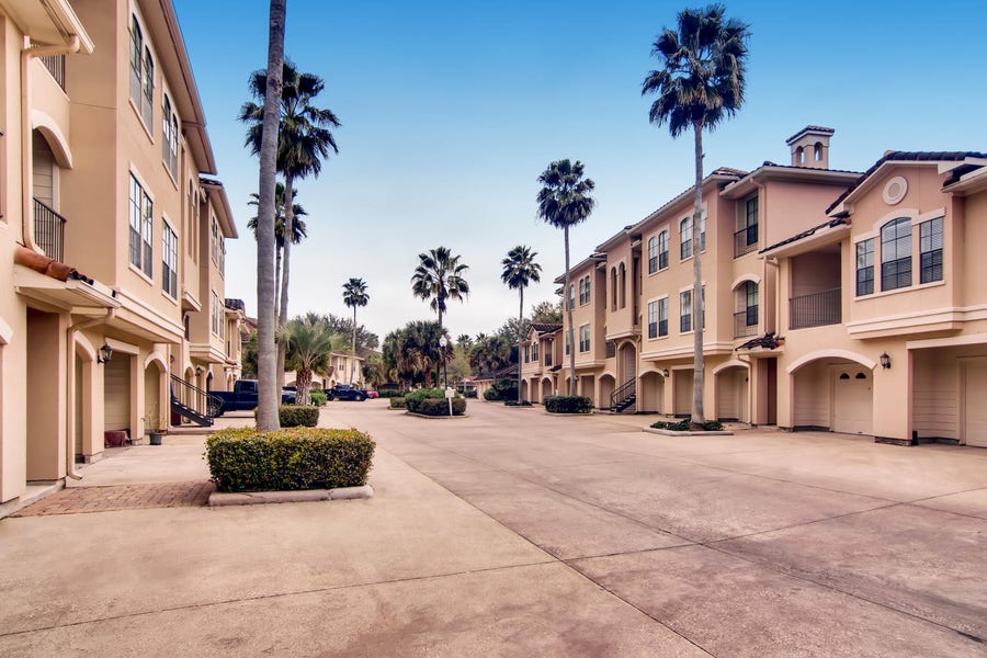 Property photo for 19200 space center Boulevard, #315, Houston, TX
