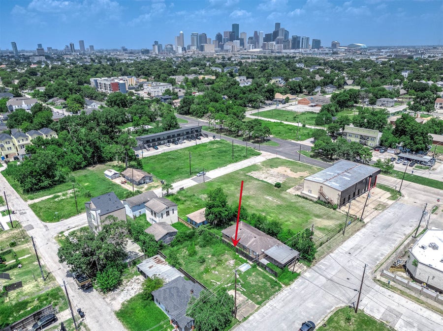 Property photo for 3326-0 Adair Street, Houston, TX