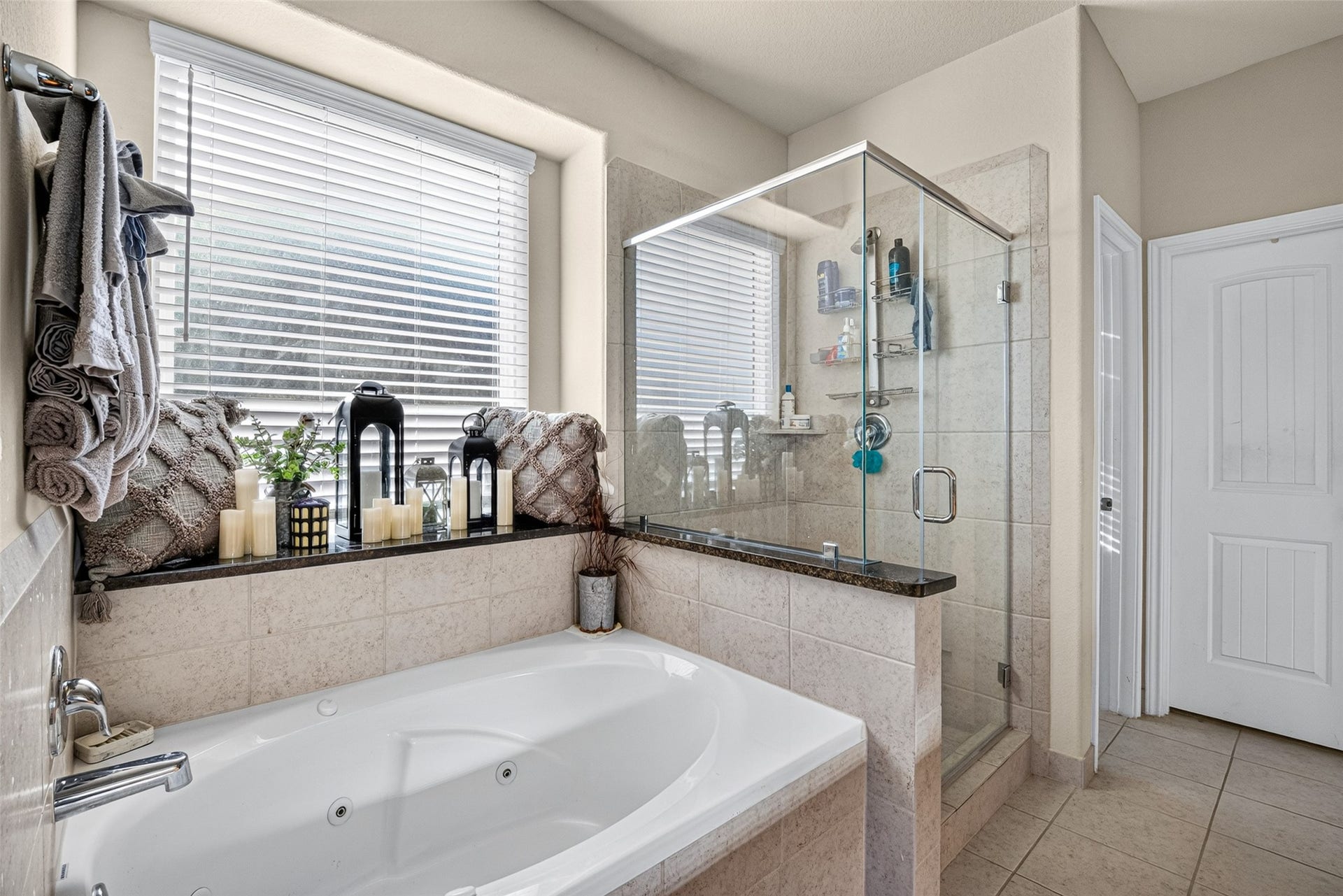66 Carmel Drive, Manvel, TX 77578