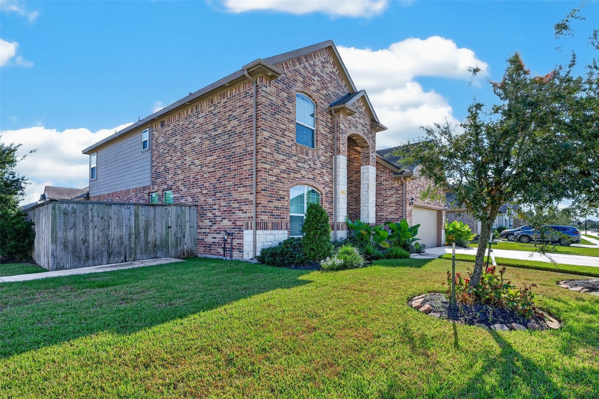 66 Carmel Drive, Manvel, TX 77578
