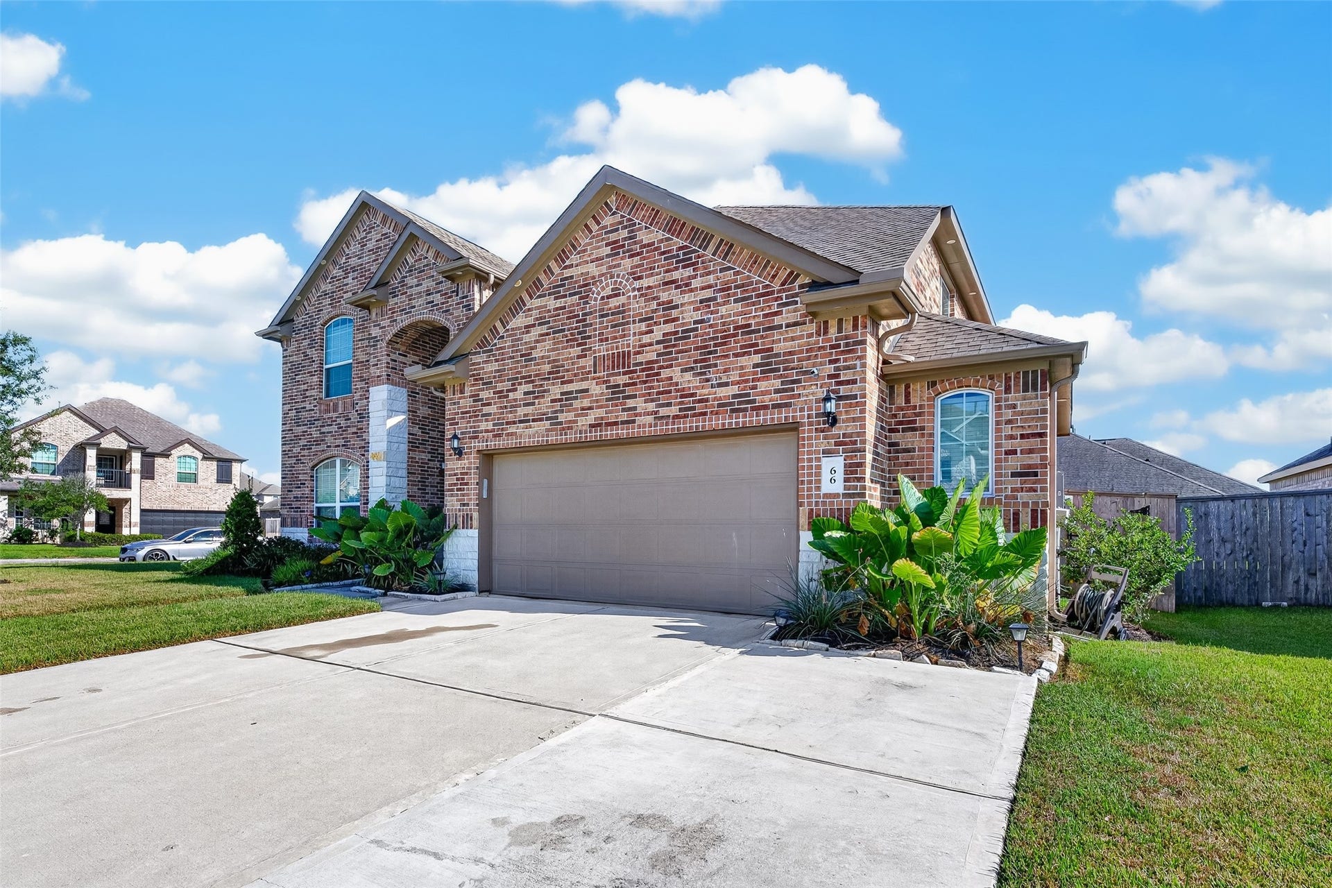 66 Carmel Drive, Manvel, TX 77578