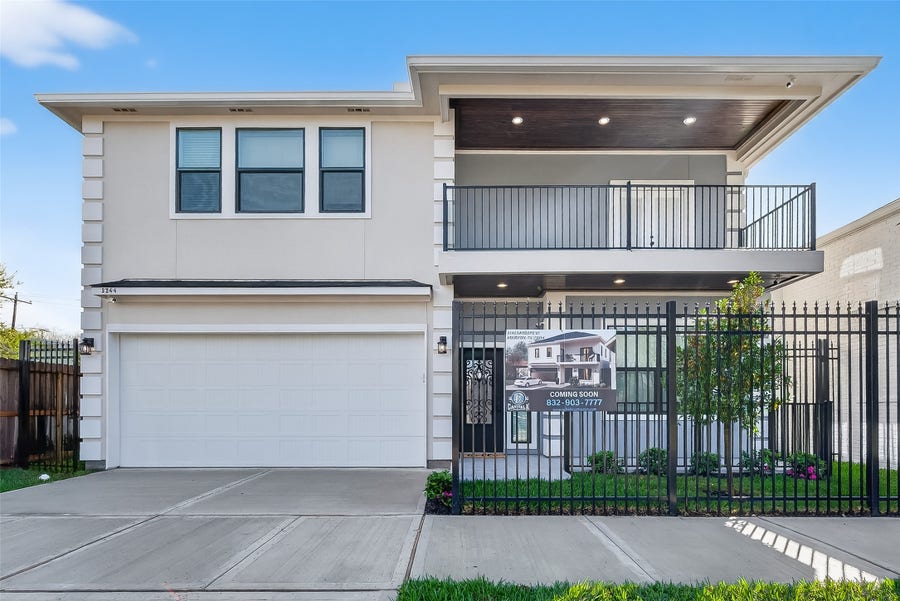 Property photo for 3344 Sanders Street, Houston, TX