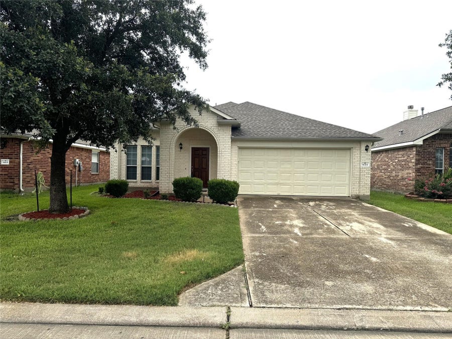Property photo for 9019 N Ferndale Place Drive, Houston, TX