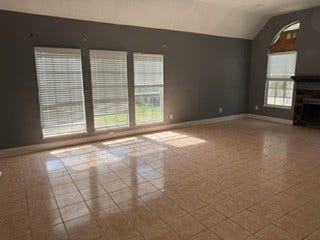 29702 E Hawthorne Drive, Spring, TX 77386 Primary living room