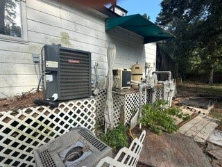 29702 E Hawthorne Drive, Spring, TX 77386 Two Ac/ units for Primary home