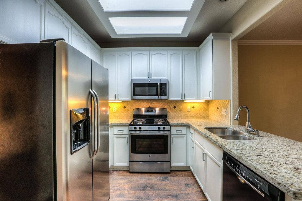 130 Willowwood Circle, The Woodlands, TX 77381 130 Willowwood Circle, The Woodlands, TX 77381