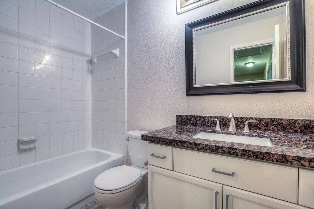 130 Willowwood Circle, The Woodlands, TX 77381 130 Willowwood Circle, The Woodlands, TX 77381