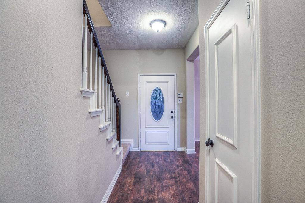130 Willowwood Circle, The Woodlands, TX 77381 130 Willowwood Circle, The Woodlands, TX 77381