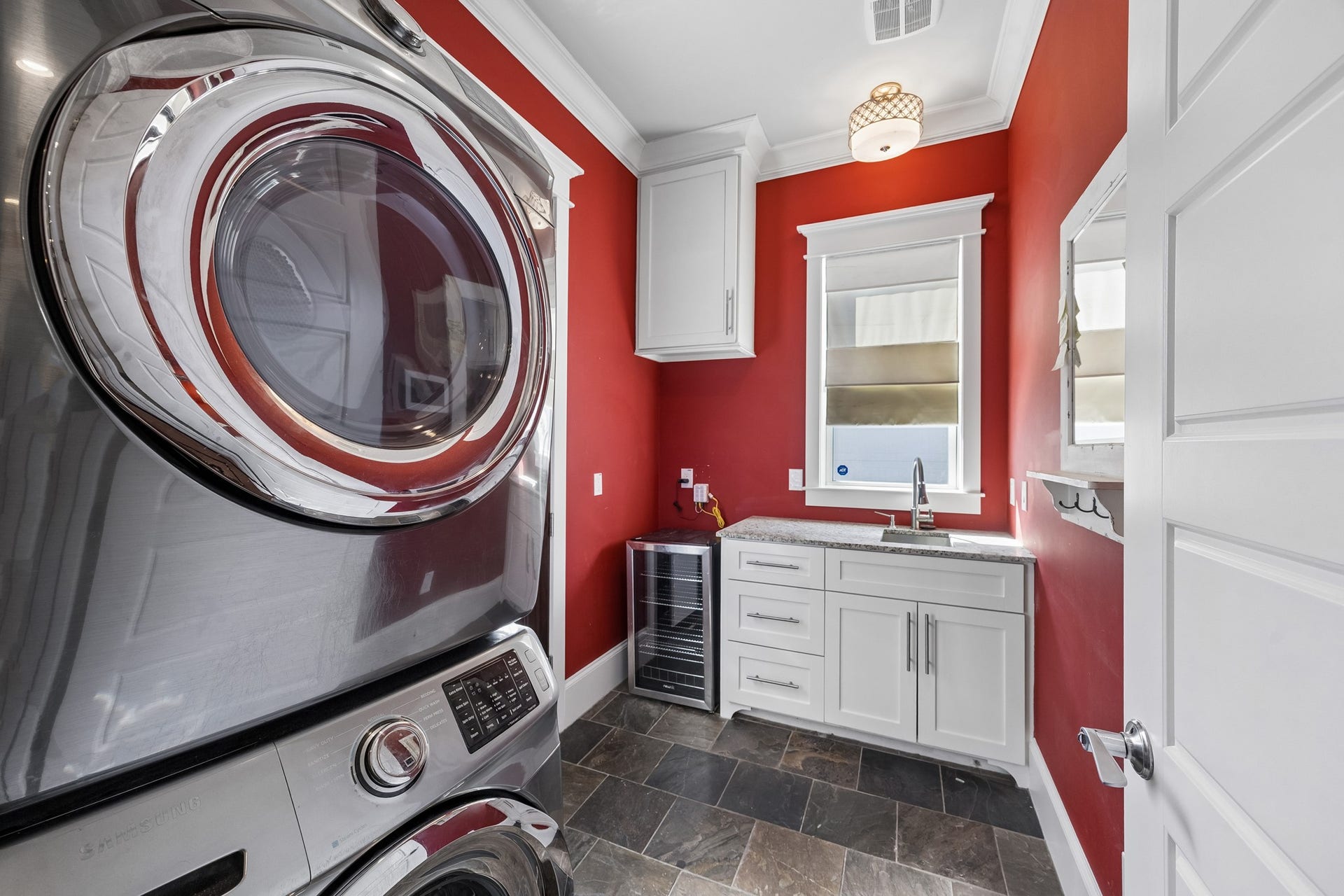 806 Algregg Street, Houston, TX 77008 806 Algregg Street, Houston, TX 77008