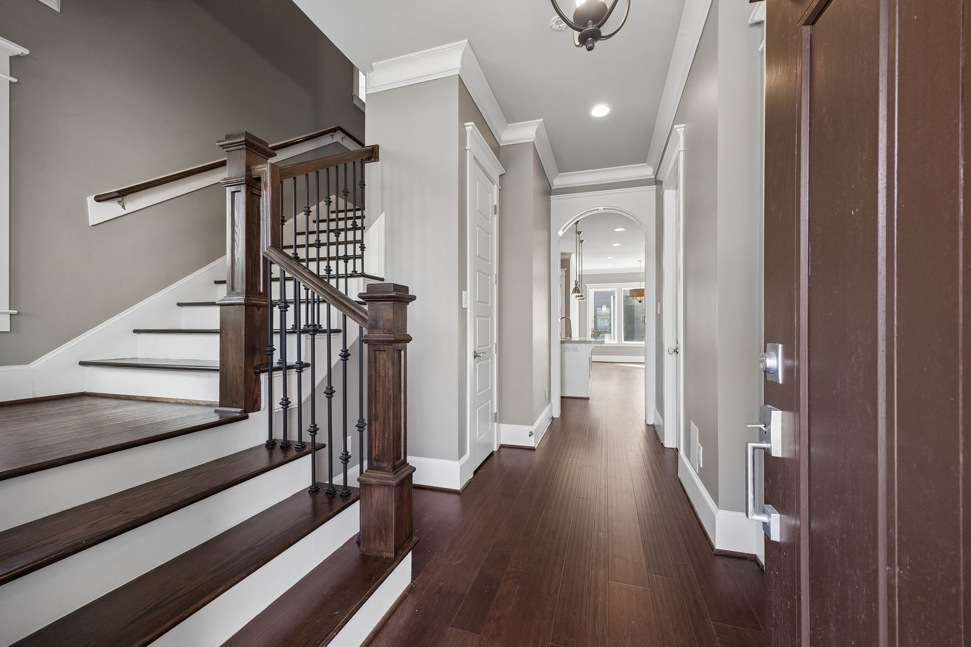 806 Algregg Street, Houston, TX 77008 806 Algregg Street, Houston, TX 77008
