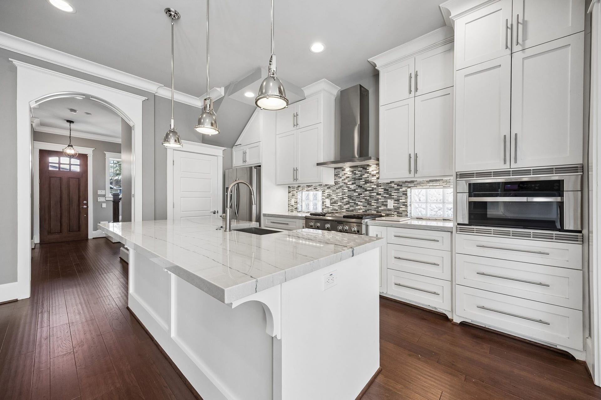 806 Algregg Street, Houston, TX 77008 806 Algregg Street, Houston, TX 77008